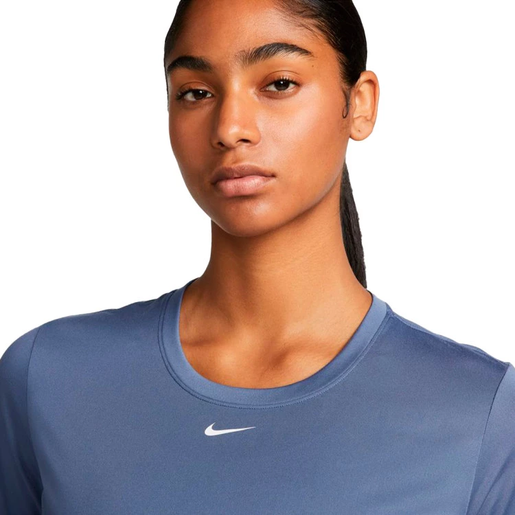 camiseta-nike-dri-fit-one-mujer-diffused-blue-white-2