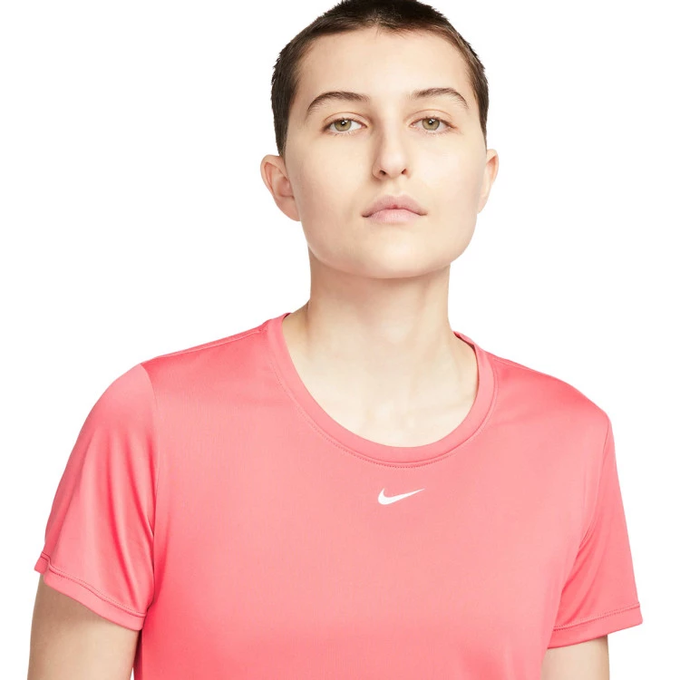 camiseta-nike-dri-fit-one-mujer-sea-coral-white-3