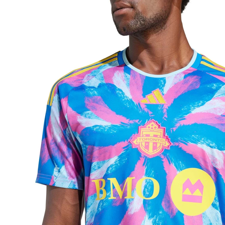 camiseta-adidas-toronto-fc-tercera-equipacion-2023-2024-semi-lucid-fuchsia-2