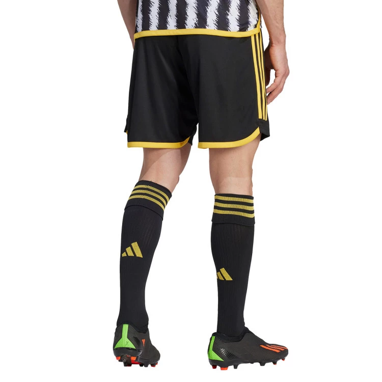 pantalon-corto-adidas-juventus-primera-equipacion-2023-2024-black-bold-gold-2