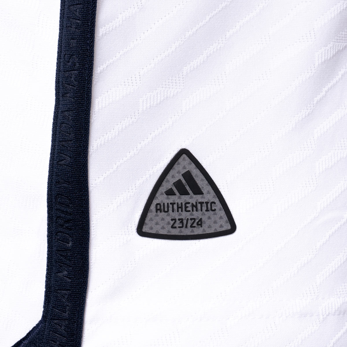 Adidas Real Madrid Home Authentic Jersey 2023-2024 - XXXL