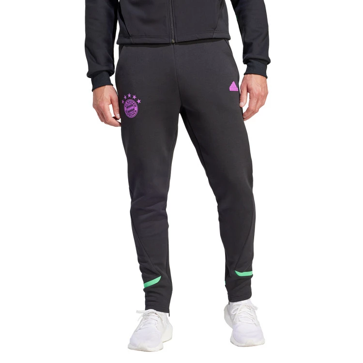 pantalon-largo-adidas-fc-bayern-de-munich-pre-match-2023-2024-black-shock-purple-0