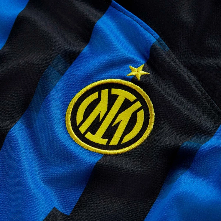 camiseta-nike-inter-milan-primera-equipacion-2023-2024-nino-lyon-blue-black-vibrant-yellow-2