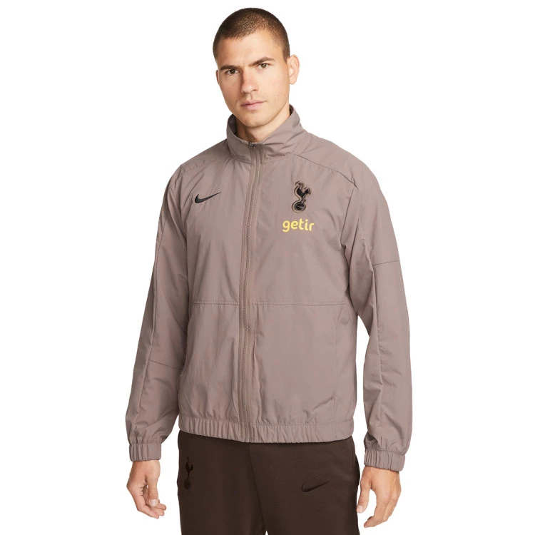 chaqueta-nike-tottenham-fanswear-2023-2024-taupe-haze-0