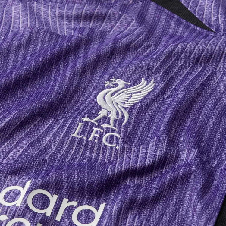 camiseta-nike-liverpool-fc-tercera-equipacion-2023-2024-nino-space-purple-white-3