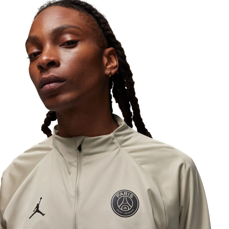 sudadera-jordan-paris-saint-germain-x-jordan-training-2023-2024-stone-stone-black-2