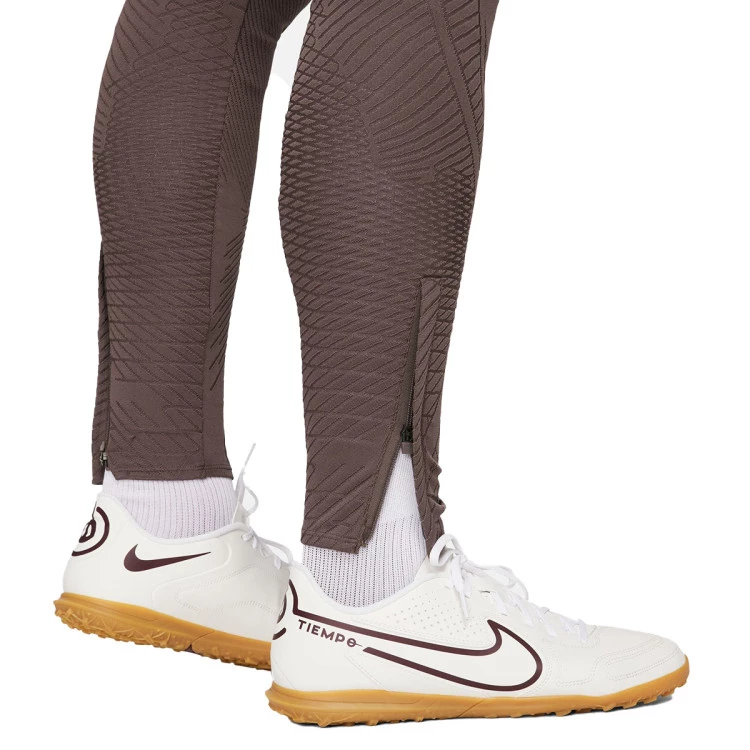 pantalon-largo-nike-tottenham-hotspur-fc-training-2023-2024-ironstone-gold-3