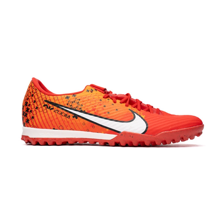 bota-nike-zoom-mercurial-vapor-15-academy-mds-turf-lt-crimson-pale-ivory-brt-mandarin-black-1