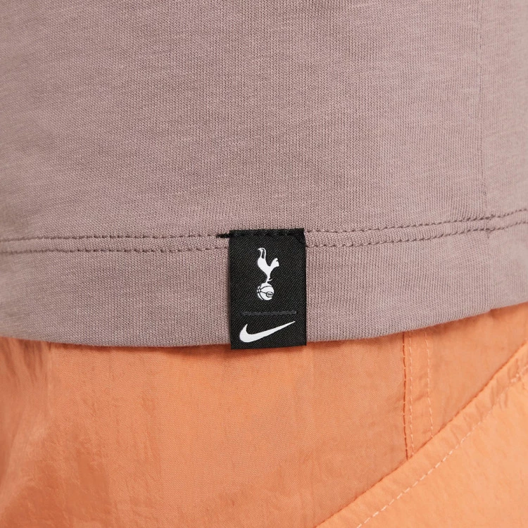 camiseta-nike-tottenham-hotspur-fc-fanswear-2023-2024-nino-taupe-haze-3