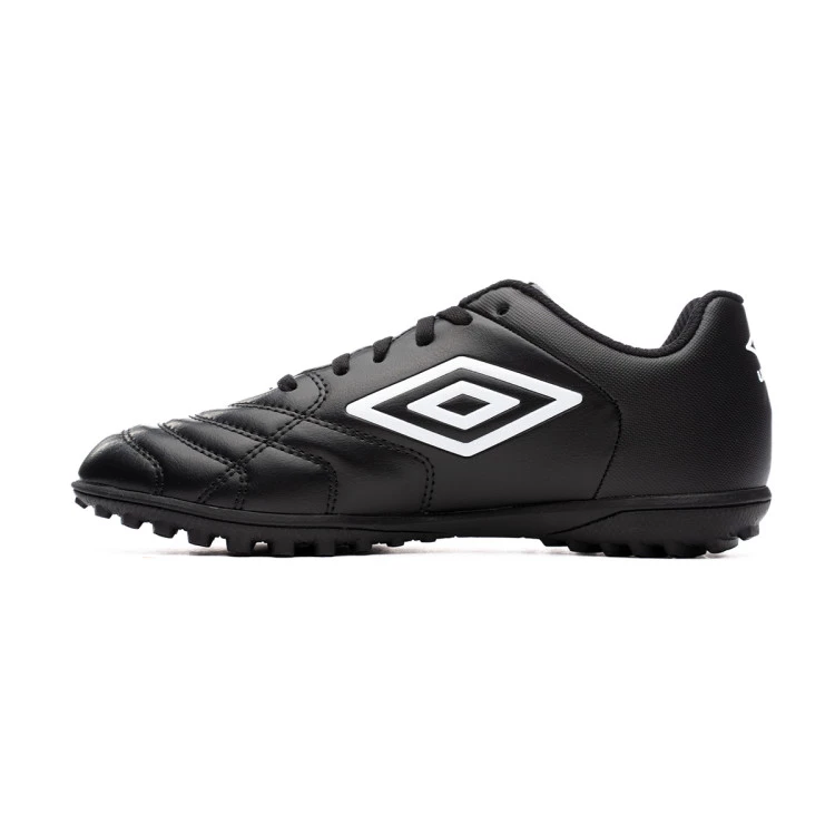 bota-umbro-umbro-classico-xi-turf-nino-black-white-2