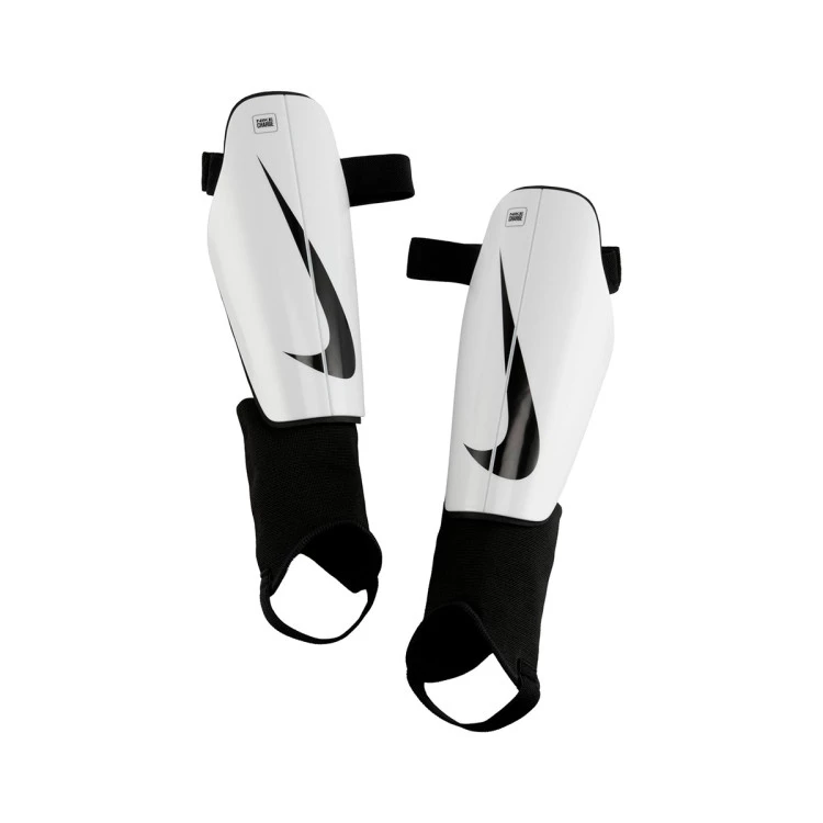 espinillera-nike-charge-guard-white-black-0