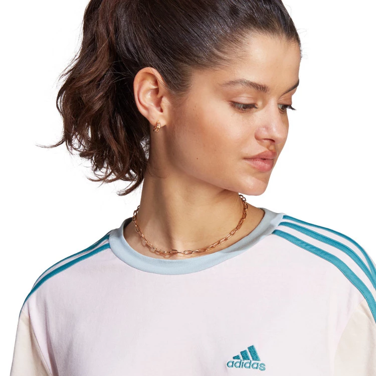 camiseta-adidas-3-stripes-mujer-clear-pink-wonder-quartz-arctic-fusion-2