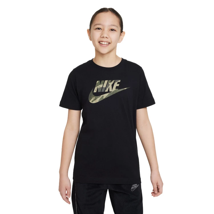 camiseta-nike-sportswear-club-seasonal-camo-nino-black-0