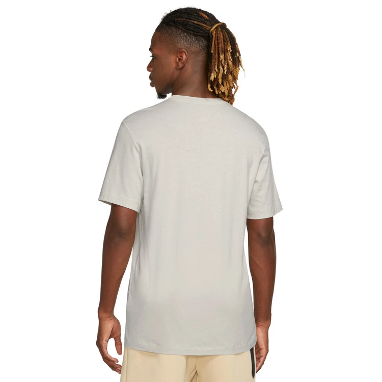 camiseta-nike-sportswear-club-light-bone-1