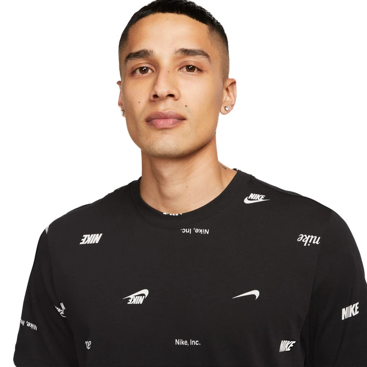 camiseta-nike-sportswear-club-aop-black-3