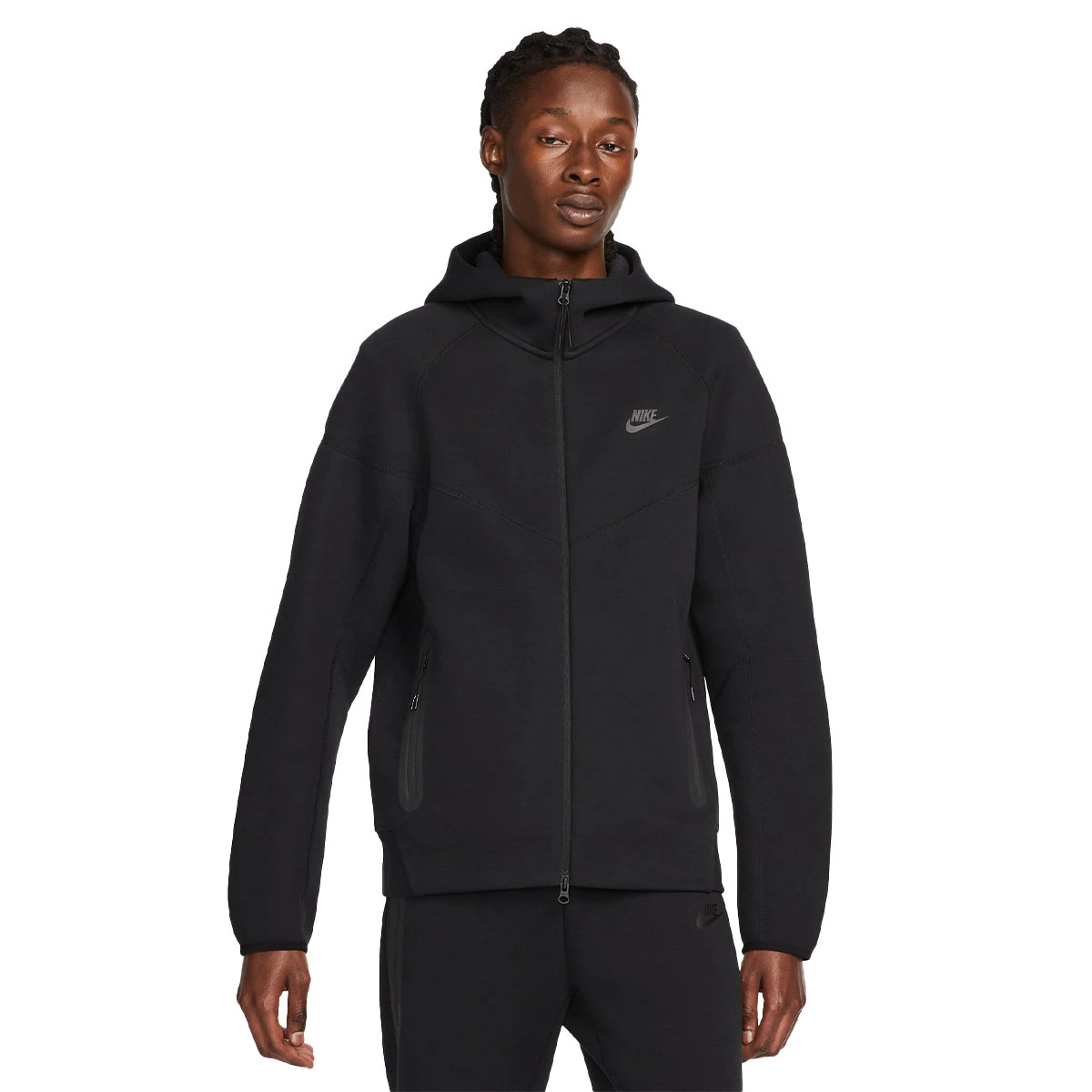 https://www.futbolemotion.com/imagesarticulos/202971/grandes/chaqueta-nike-sportswear-tech-fleece-hoodie-black-black-0.webp