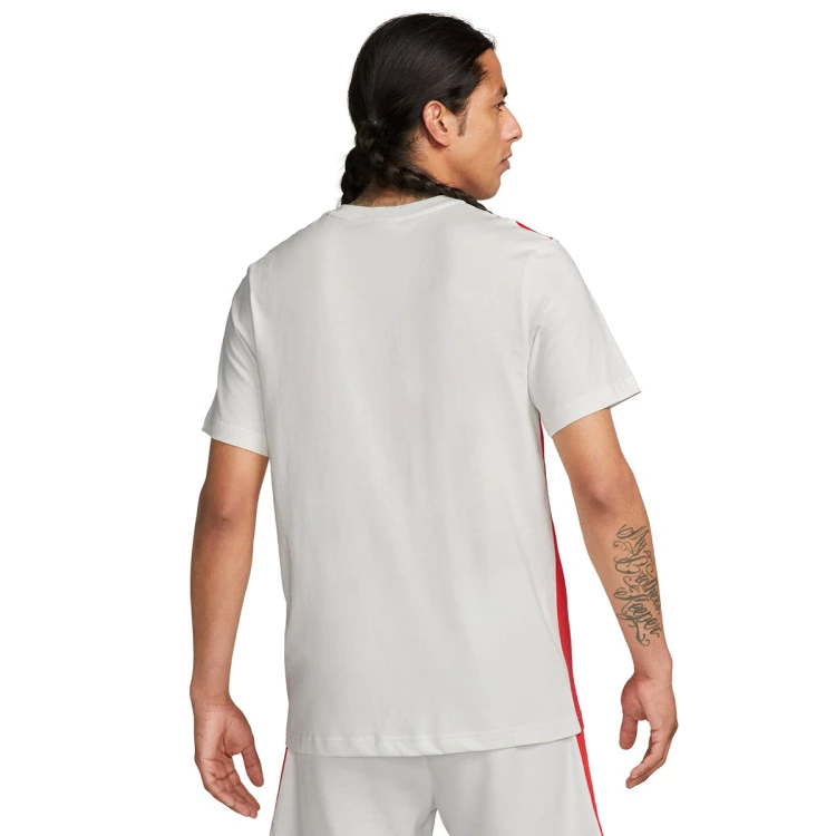 camiseta-nike-sportswear-swoosh-air-top-summit-white-crimson-summit-white-1