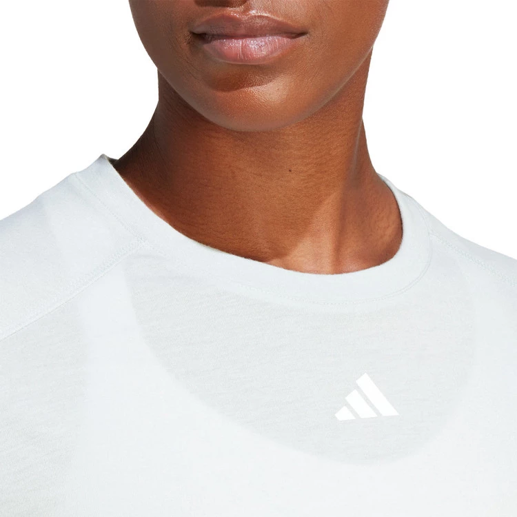 camiseta-adidas-training-essentials-crew-mujer-wonder-silver-2