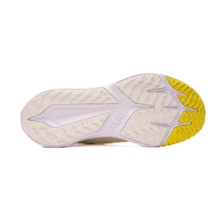 zapatilla-nike-star-runner-4-summit-white-yellow-vivid-sulfur-3