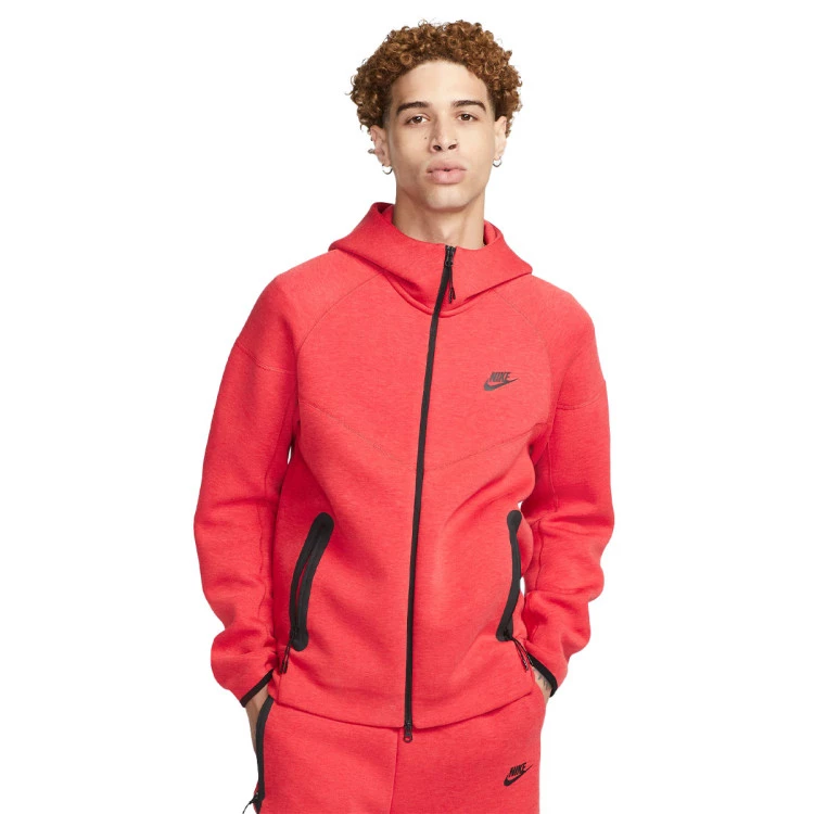 chaqueta-nike-sportswear-tech-fleece-hoodie-univ-red-htr-black-0