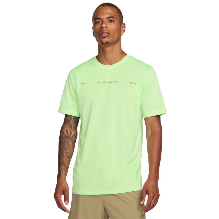 camiseta-nike-dri-fit-lime-blast-0