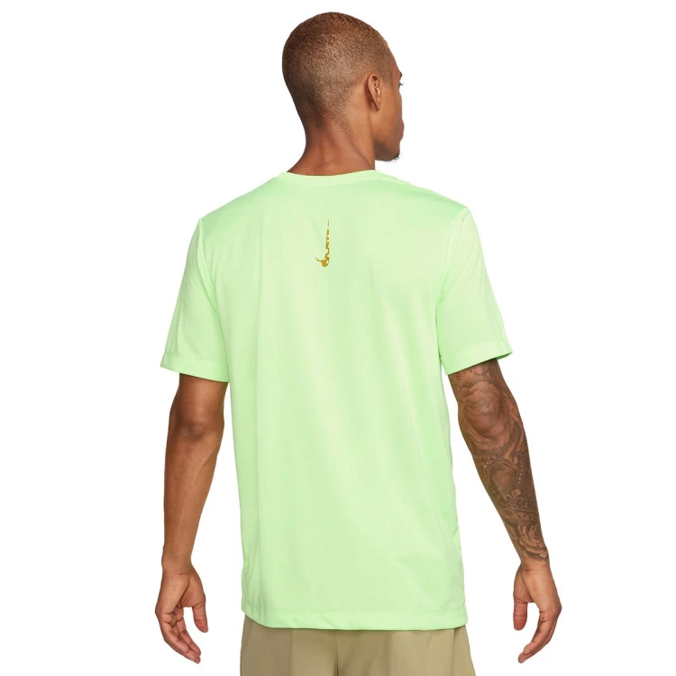 camiseta-nike-dri-fit-lime-blast-1