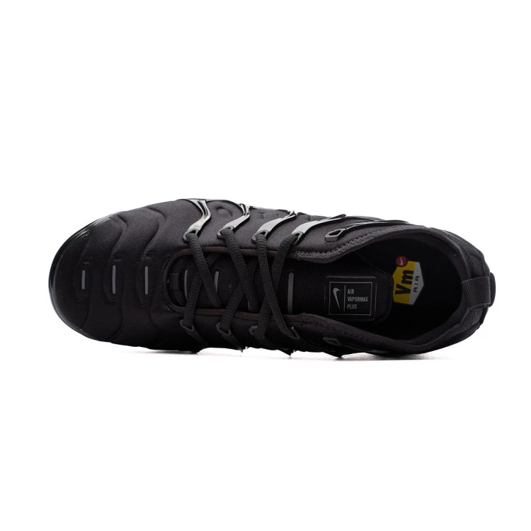 zapatilla-nike-air-vapormax-plus-negro-4