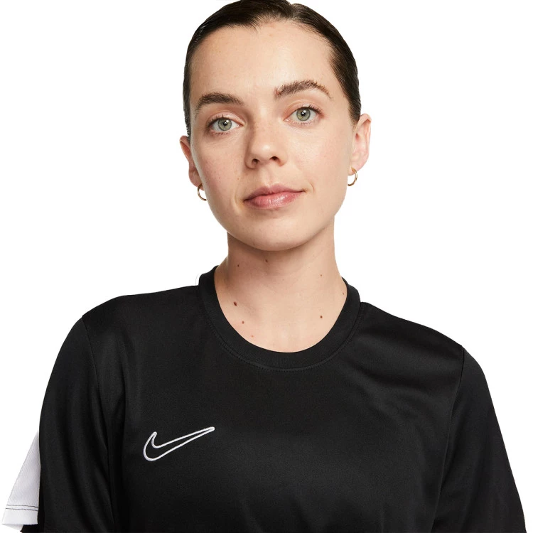 camiseta-nike-dri-fit-academy-23-mujer-black-white-2