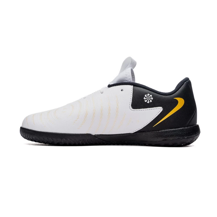 zapatilla-nike-phantom-gx-ii-academy-ic-nino-white-black-mtlc-gold-coin-2