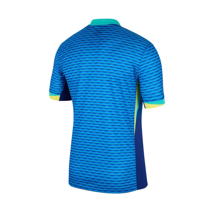 camiseta-nike-brasil-segunda-equipacion-copa-america-2024-soar-light-retro-dynamic-yellow-4