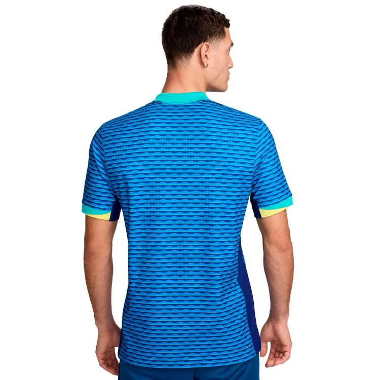 camiseta-nike-brasil-segunda-equipacion-authentic-copa-america-2024-azul-cielo-1