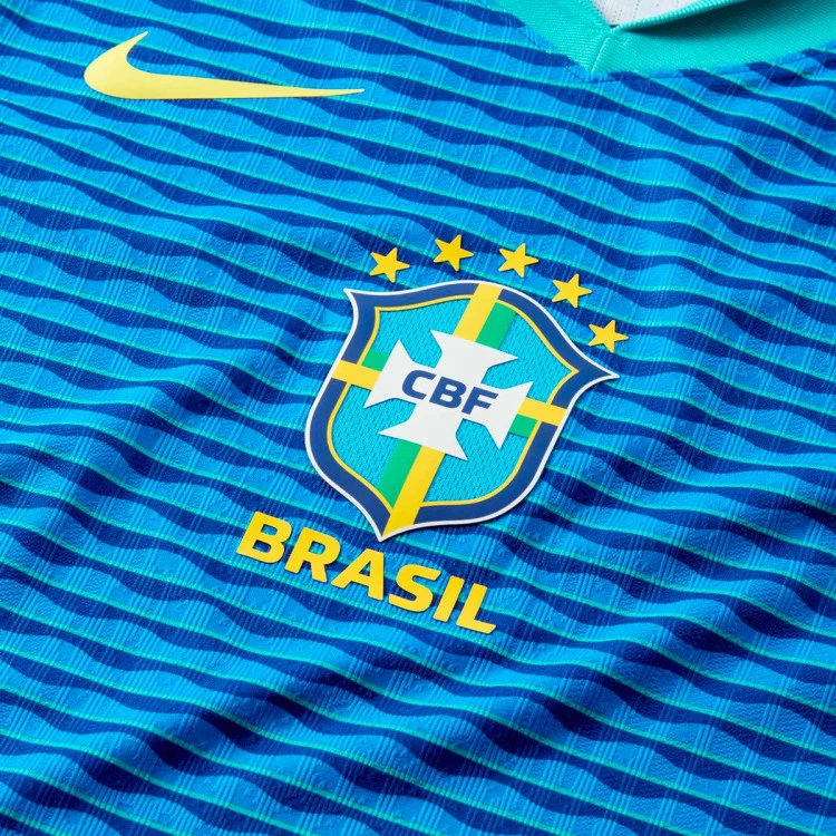 camiseta-nike-brasil-segunda-equipacion-authentic-copa-america-2024-azul-cielo-3