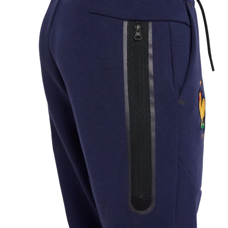 pantalon-largo-nike-francia-fanswear-eurocopa-2024-nino-blackened-blue-club-gold-5