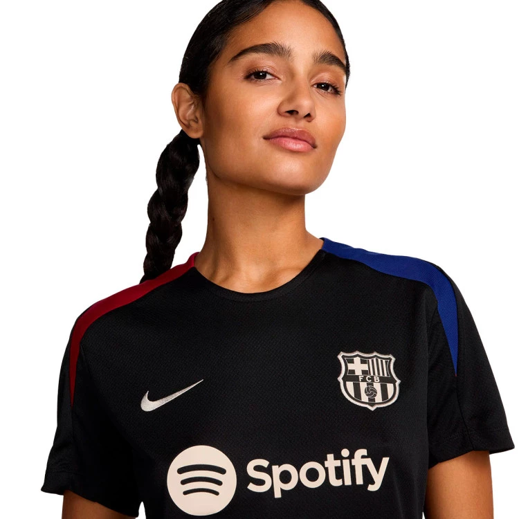 camiseta-nike-fc-barcelona-training-2024-2025-mujer-black-noble-red-deep-royal-blue-orewood-2