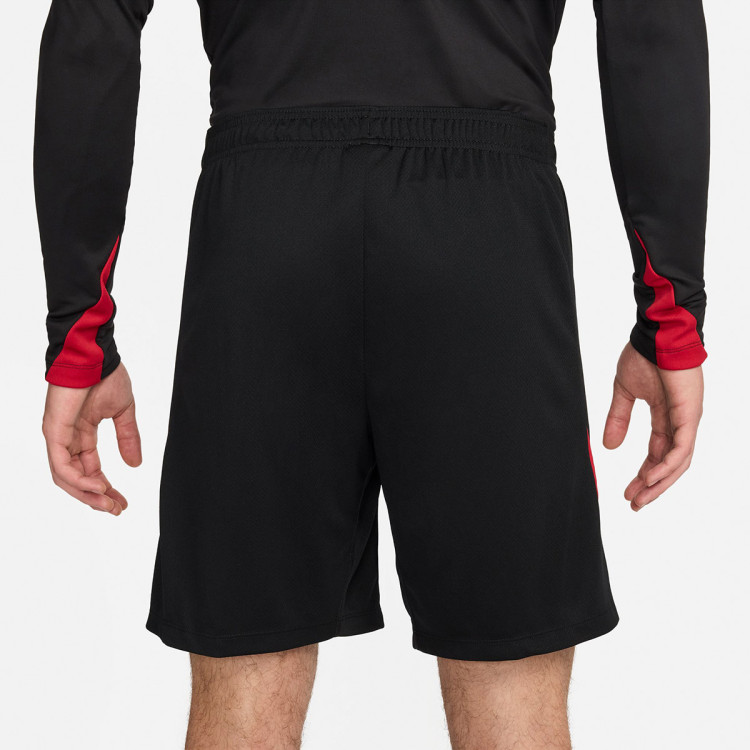 pantalon-corto-nike-liverpool-fc-training-2024-2025-black-gym-red-orewood-1