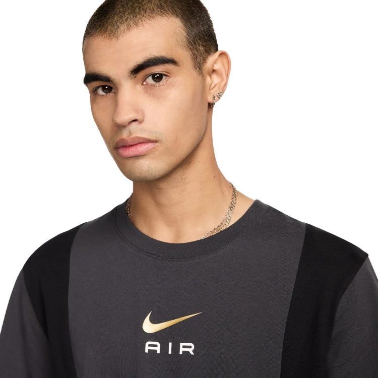 camiseta-nike-swoosh-air-smoke-grey-black-2