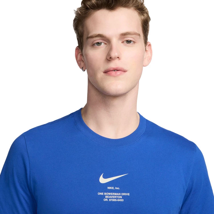 camiseta-nike-big-swoosh-3-game-royal-2