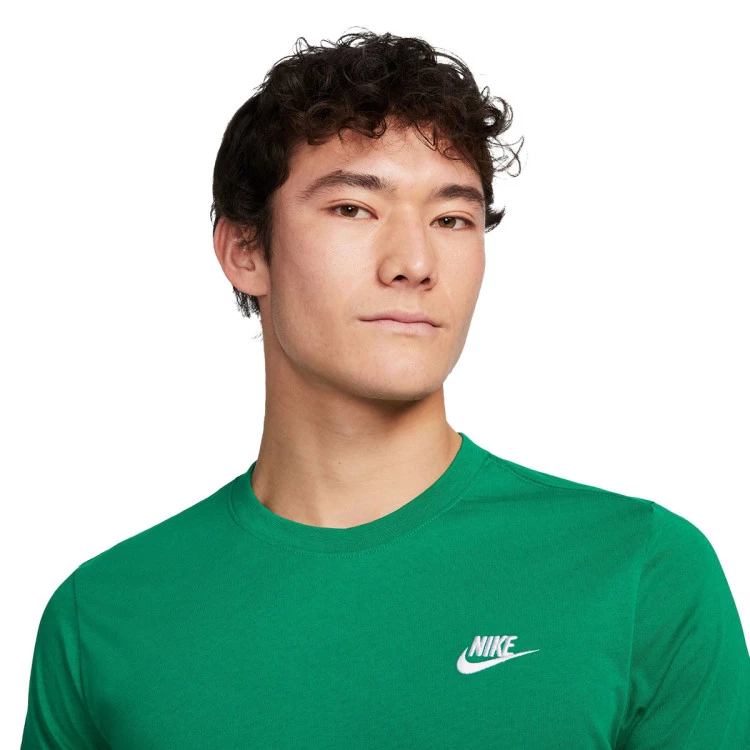 camiseta-nike-club-malachite-2