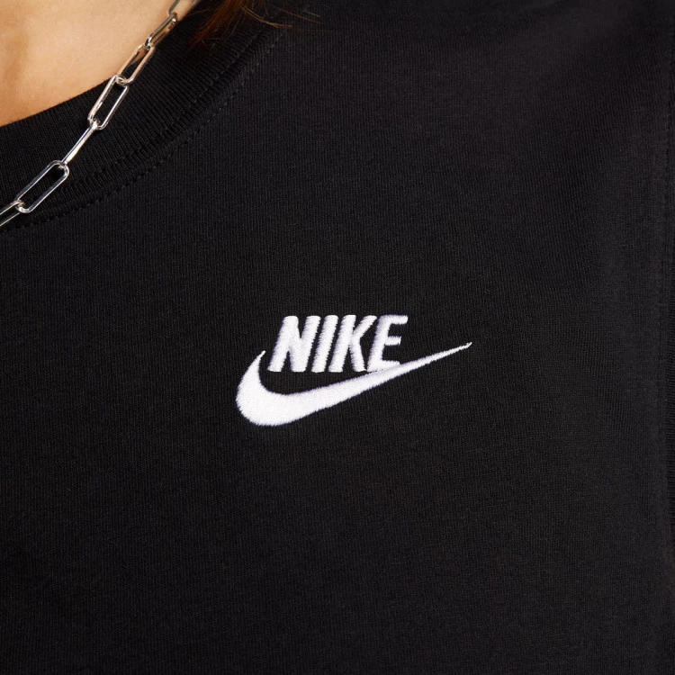 camiseta-nike-club-mujer-black-white-3