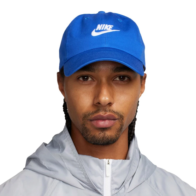 gorra-nike-club-futura-wash-game-royal-white-0