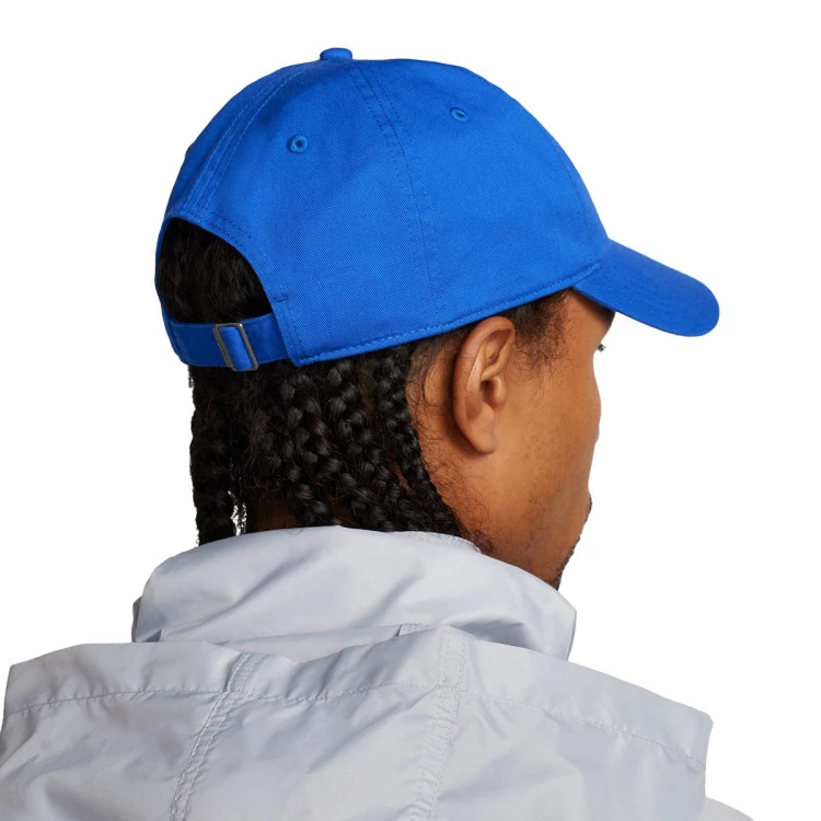 gorra-nike-club-futura-wash-game-royal-white-1