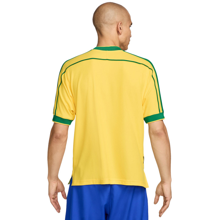 camiseta-nike-brasil-edicion-especial-copa-america-2024-varsity-maize-pine-green-lucky-green-1