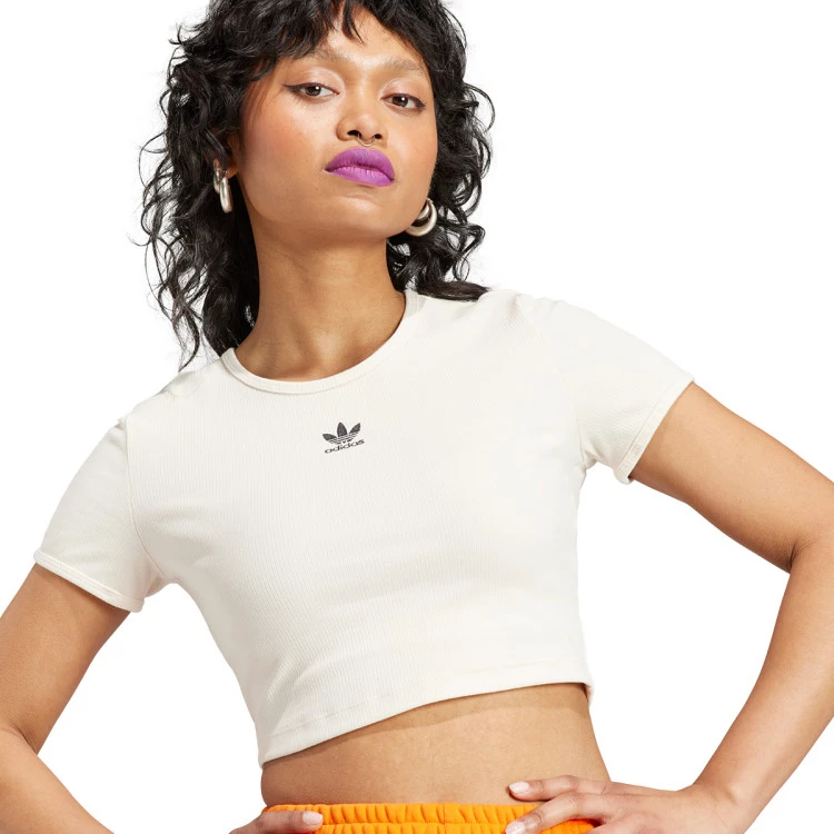 camiseta-adidas-trefoil-essentials-mujer-wonder-white-2