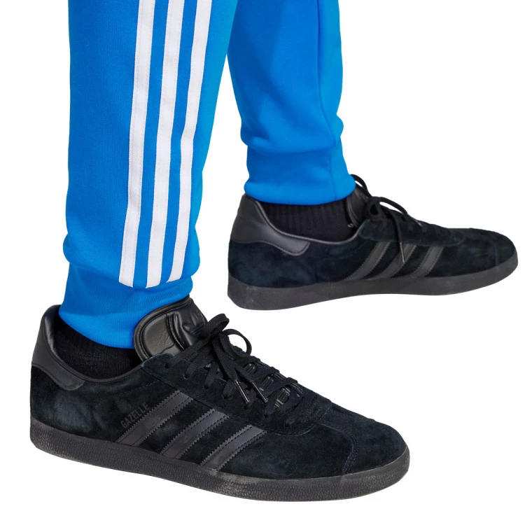 pantalon-largo-adidas-adicolor-bluebird-white-4