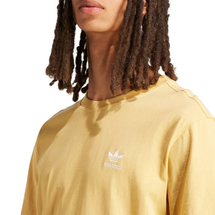 camiseta-adidas-trefoil-essentials-oat-3