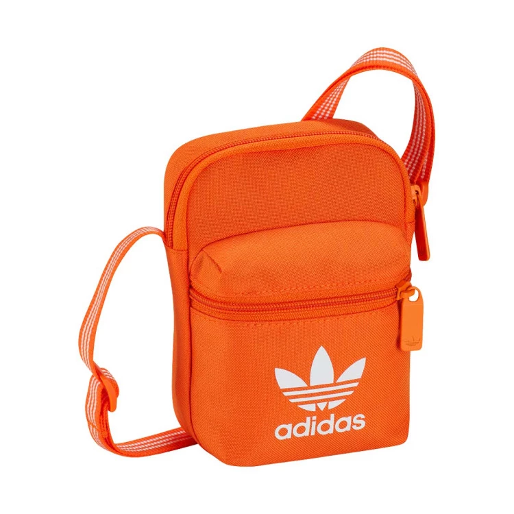 adidas-adicolor-orange-0