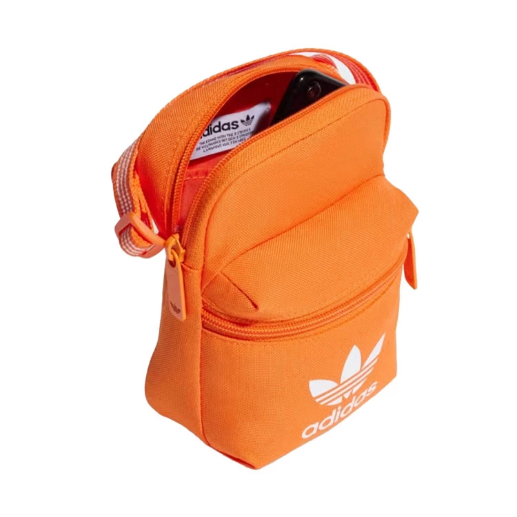 adidas-adicolor-orange-2