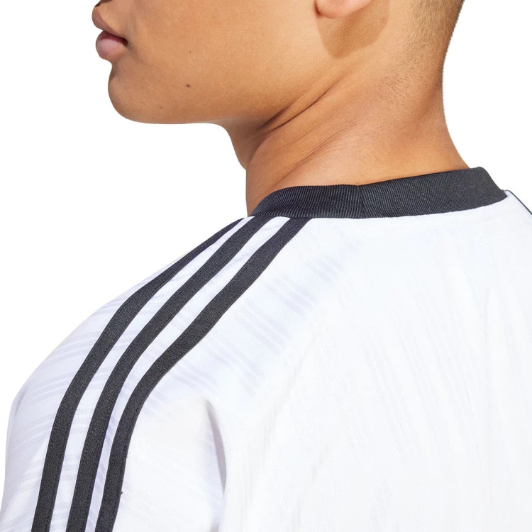 camiseta-adidas-adicolor-white-black-5