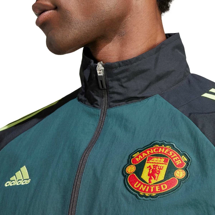 chaqueta-adidas-manchester-united-fanswear-2023-2024-black-4