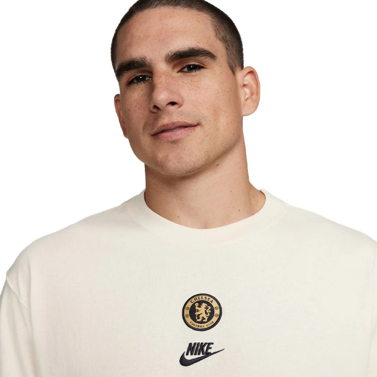 camiseta-nike-chelsea-fc-fanswear-2023-2024-natural-3